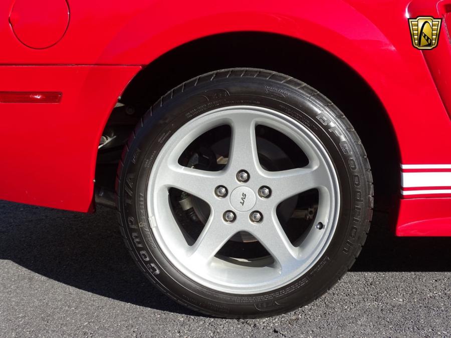 Колеса Ford Mustang SVT Cobra Coupe 1999 года  (фото 75 из 84)